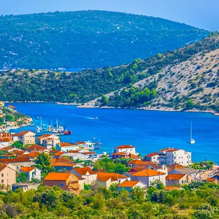 Apartment Viki - Happy Trogir