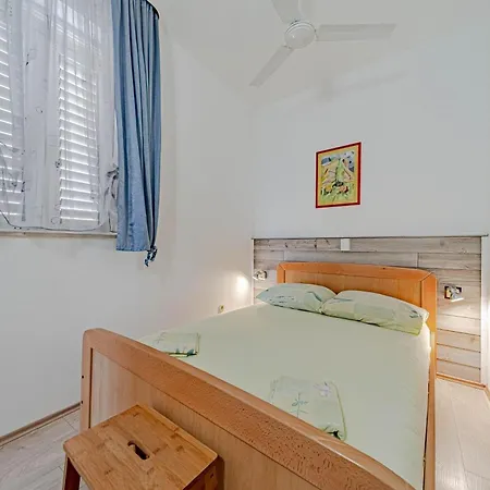 Apartment Viki - Happy *